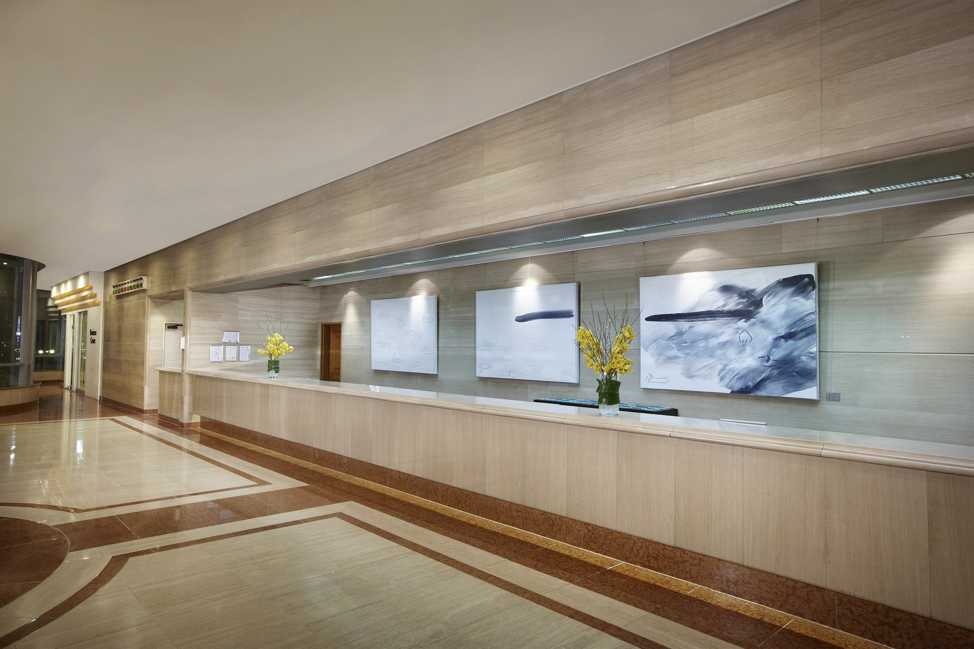 Haeundae Grand Hotel Busan Exterior photo Interior of the hospital