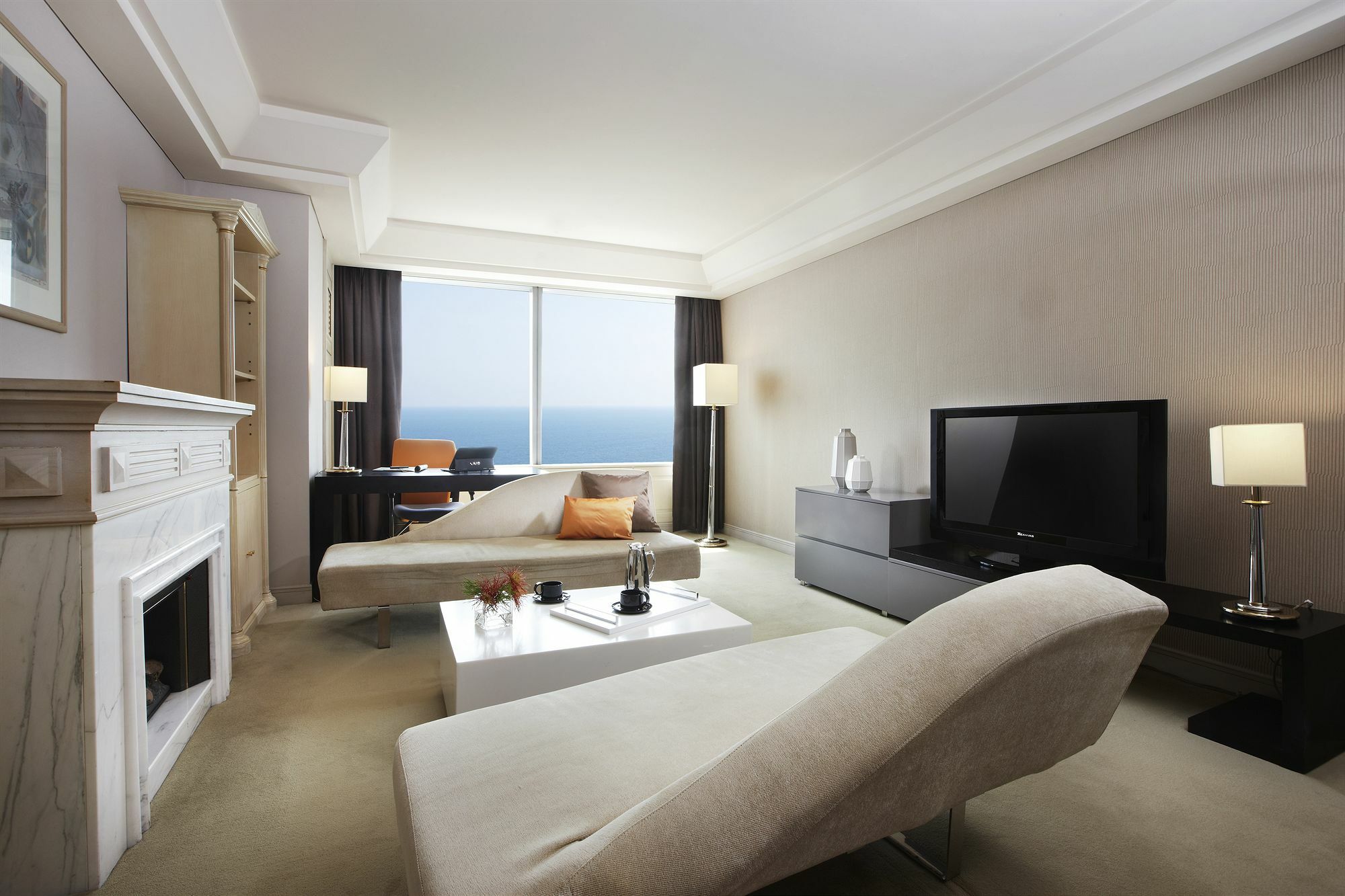 Haeundae Grand Hotel Busan Exterior photo A living room in a typical apartment